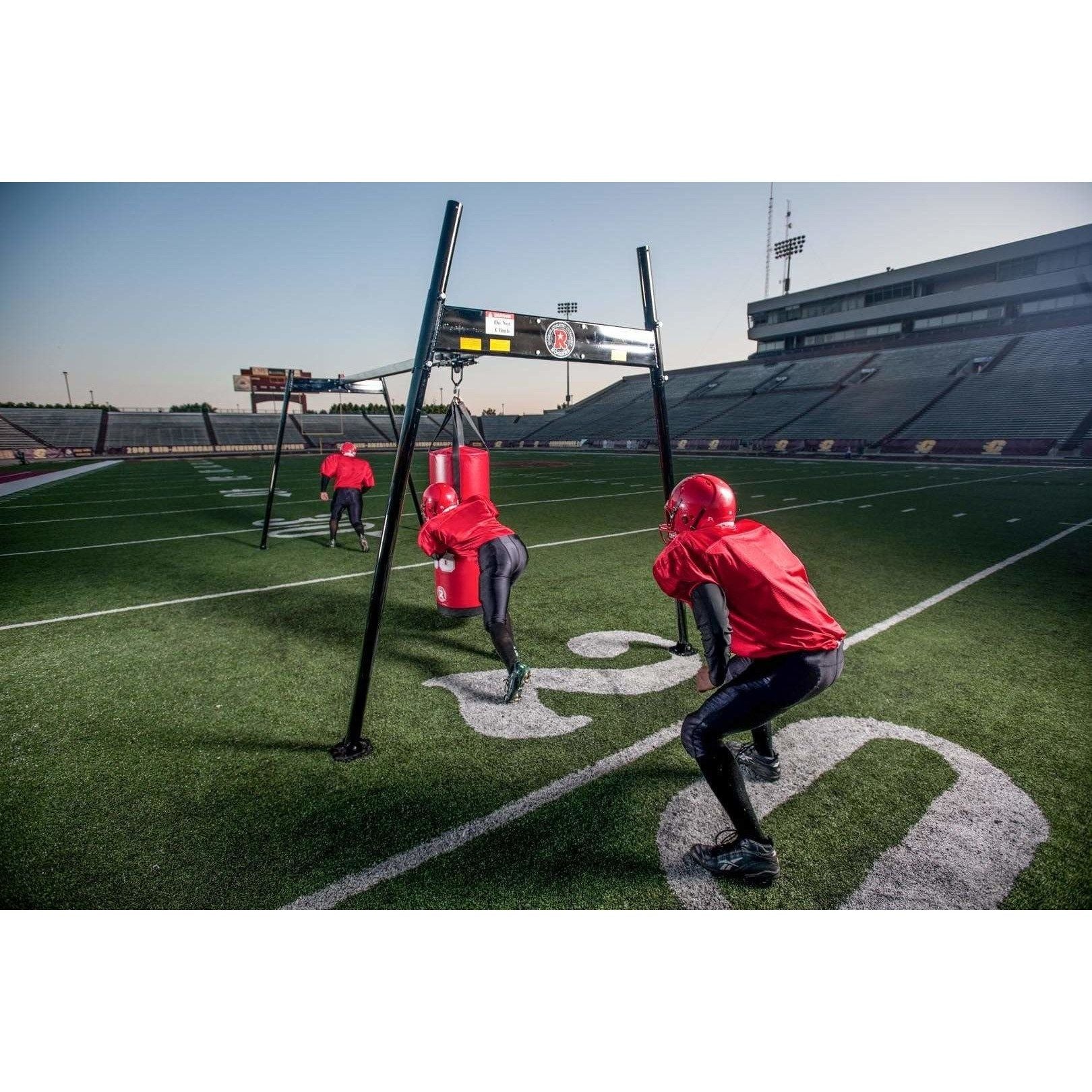 Rogers Athletic Open Field Tackle Machine W/ 80 Lb Dummy 410359